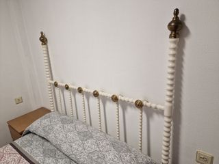 Cabecero antiguo metal clásico restaurado