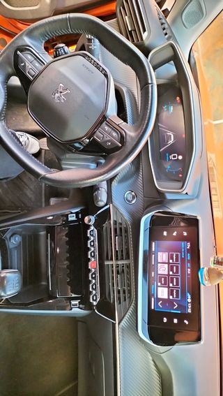 Peugeot 2008 2021