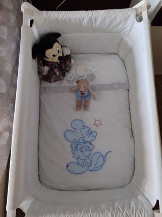 Mini cuna plegable portátil