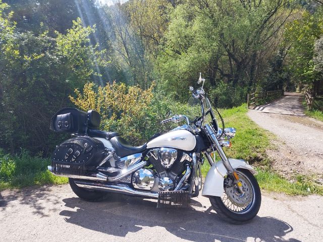 ESPECTACULAR Honda VTX 1300S,