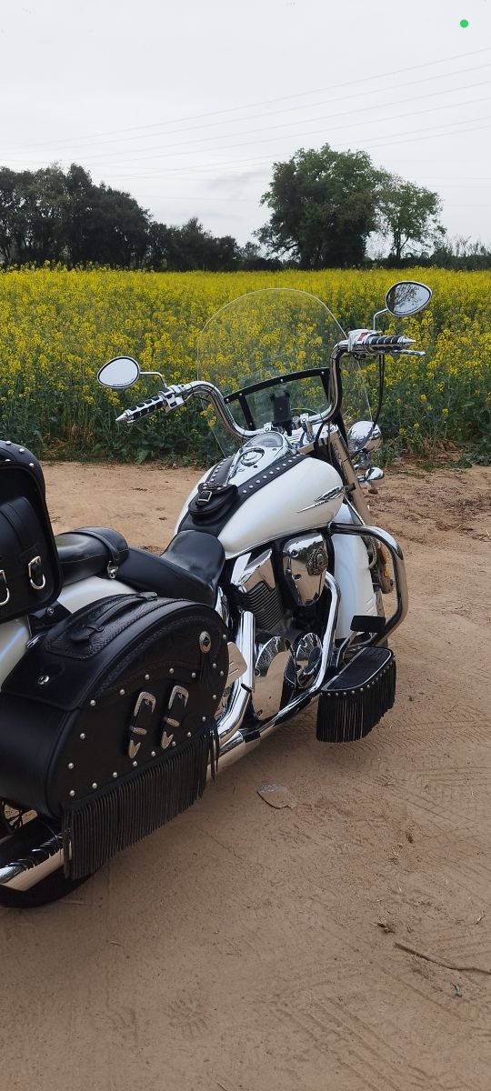 ESPECTACULAR Honda VTX 1300S,