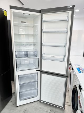 NUEVO!! COMBI SIEMENS INOX 2mts NOFROST A++