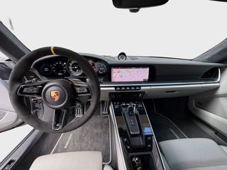 Porsche 911 992 - TURBO S - 17.000 KMS - NUEVO