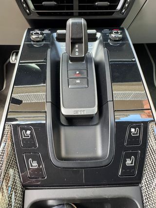 Porsche 911 992 - TURBO S - 17.000 KMS - NUEVO