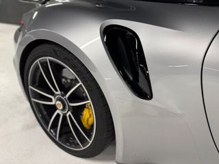 Porsche 911 992 - TURBO S - 17.000 KMS - NUEVO