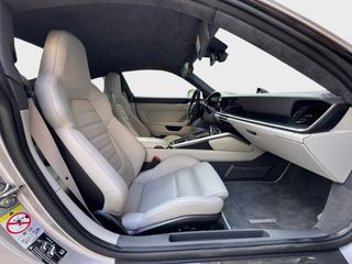 Porsche 911 992 - TURBO S - 17.000 KMS - NUEVO
