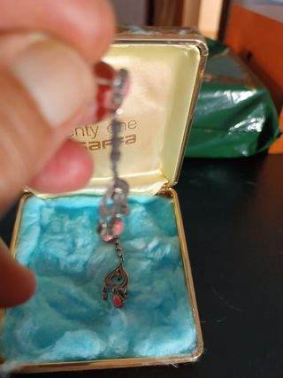 Pendientes isabelinos plata coral y marquesitas.