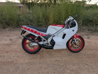 Yamaha TZR 250 2MA - Moto