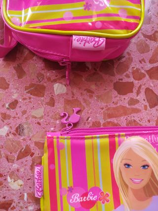 Neceser y estuche Barbie rosa-amarillo