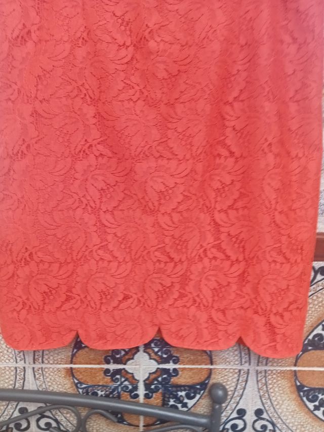 Traje chaqueta falda como nuevo. Marca Tapioca.