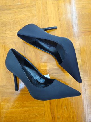 Tacón negro Mango