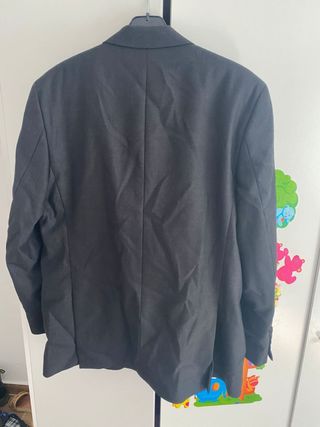 Traje negro hombre