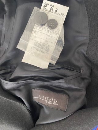 Traje negro hombre