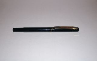 BOLÍGRAFO METÁLICO - NEGRO Y DORADO