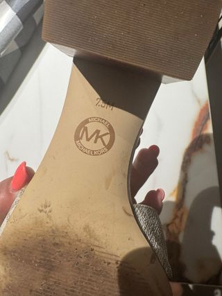 Sandalias Michael Kors blancas