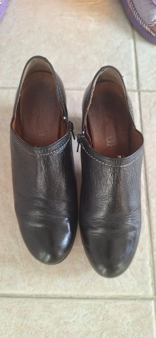 Zapatos negros piel | España