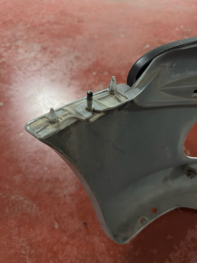 Paragolpes delantero Peugeot 206