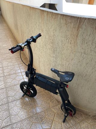 Patinete eléctrico plegable 75km bateria nueva 