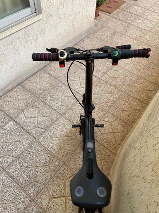 Patinete eléctrico plegable 75km bateria nueva 