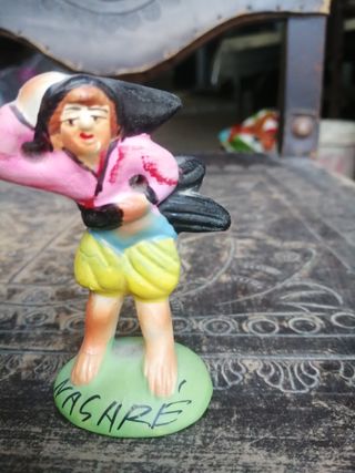 2 Bonecos pequenos em Gesso - ler anuncio