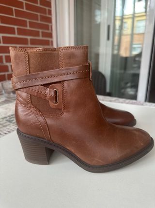 Botines clarks Marrón Mujer