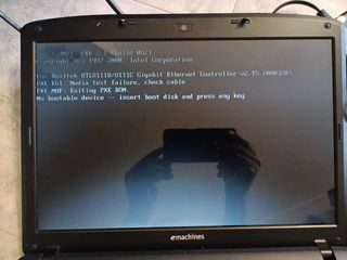 Emachines E520 Notebook si accende leggi 
