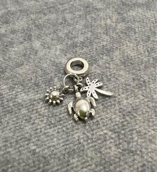 Charm con Palmera, Tortuga, Sol