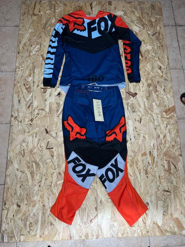 Equipación Motocross FOX