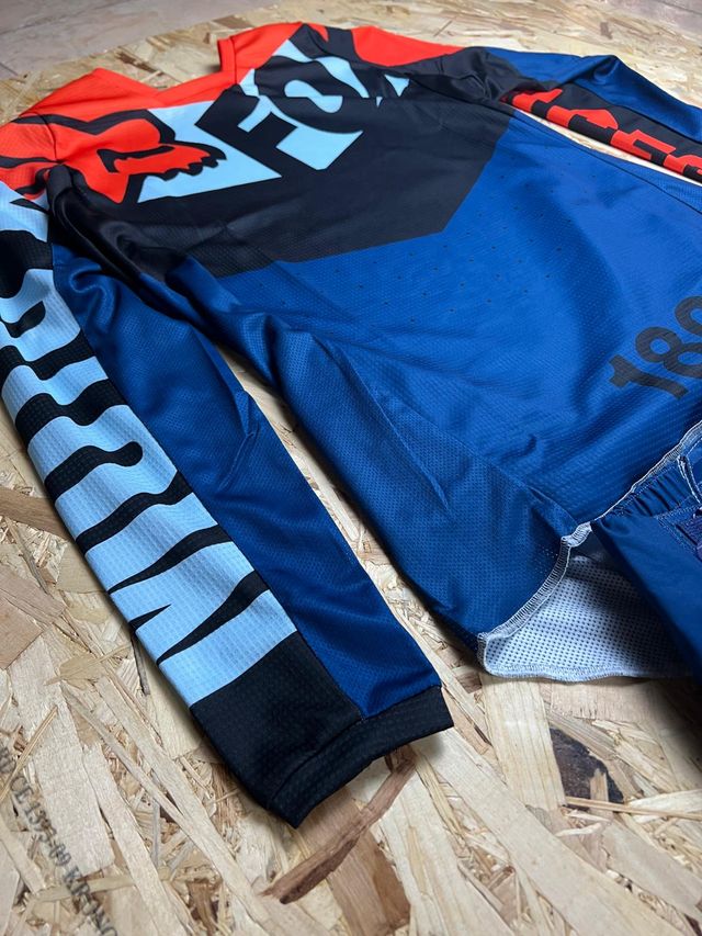 Equipación Motocross FOX