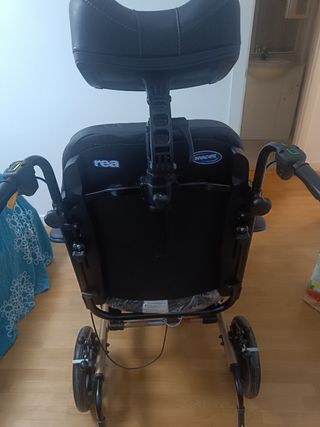 VENDO SILLA DE RUEDAS 