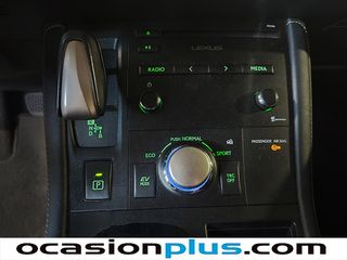 Lexus CT 200h Executive Tecno 100 kW (136 CV)