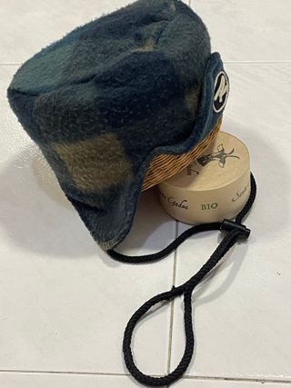 Gorro infantil estilo ruso de cuadros (1 unidad)