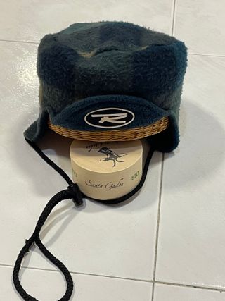 Gorro infantil estilo ruso de cuadros (1 unidad)