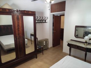 Dormitorio antiguo restaurado