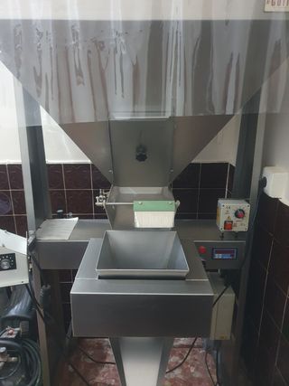 Máquina embolsar panadería Gutiérrez