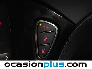 Opel Corsa 1.4 GLP Selective Pro 66 kW (90 CV)