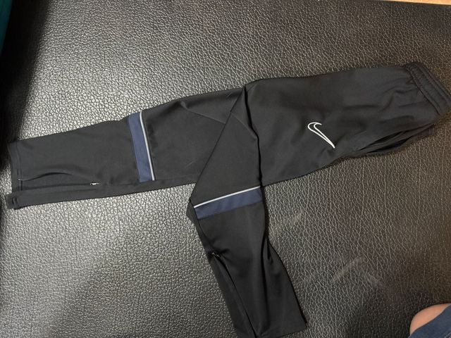 Chándal NIKE niño 10 años