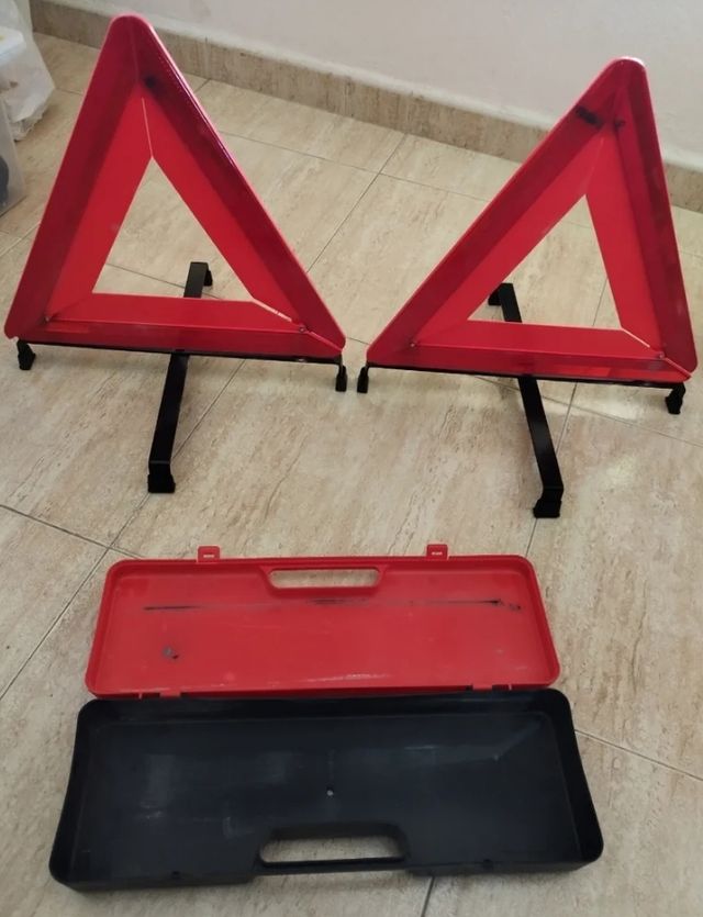 Triangulos seguridad tráfico