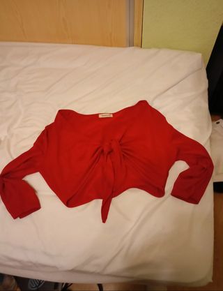 Blusa roja Yesssica