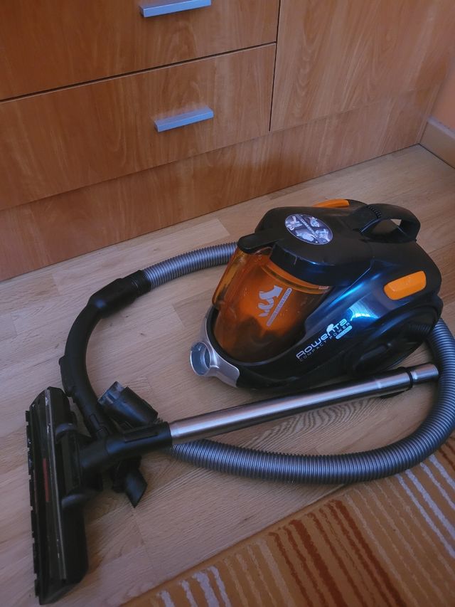 Rowenta Compact Power - Aspirador sin bolsa