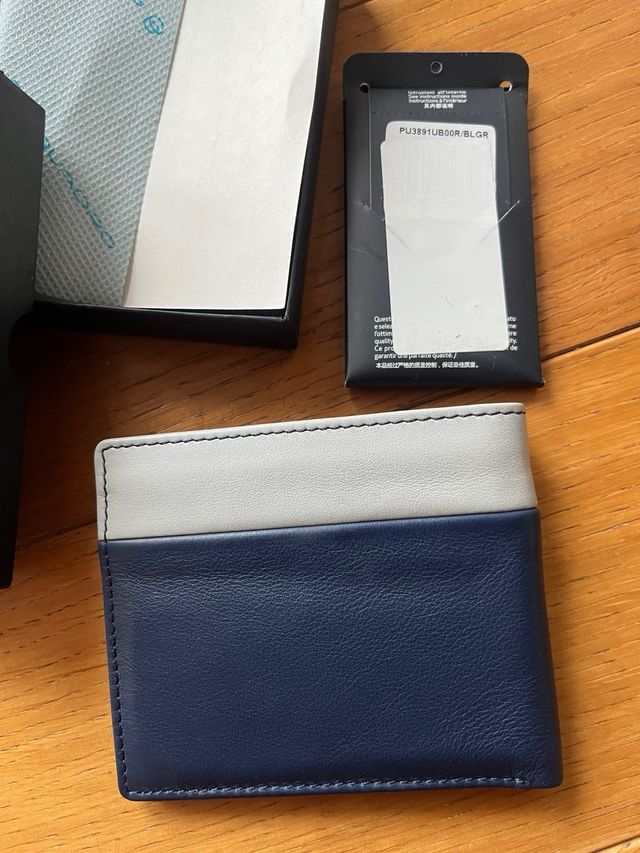 Portafoglio nuovo Piquadro blu e grigio