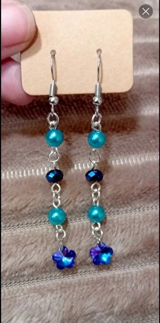 Pendientes largos hechos a mano