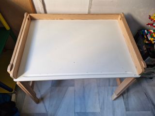Escritorio Infantil IKEA