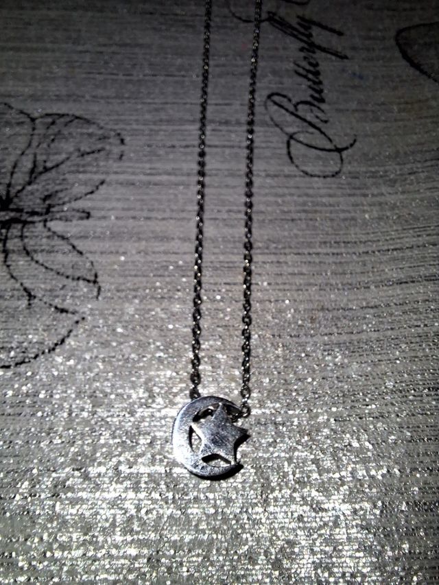 Collar Luna y Estrella plateado