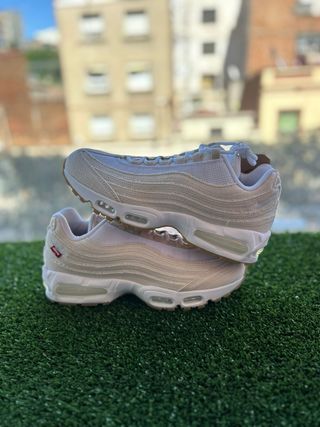 Nike Air Max 95 x Levis Light Orewood Brown