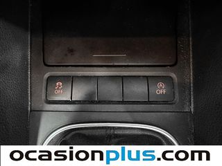 Volkswagen Golf Cabrio 1.6 TDI CR BMT 77 kW (105 CV)