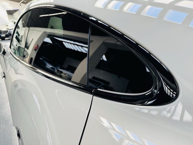 Porsche Taycan 2021