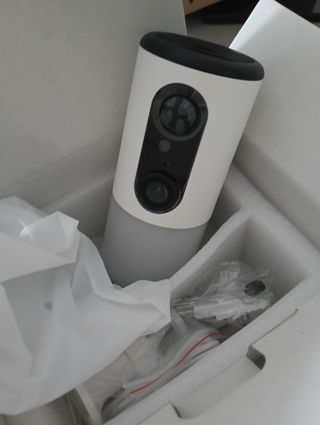 Telecamera di sicurezza con pannello solare