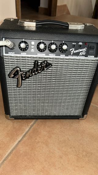 Guitarra Squier by Fender