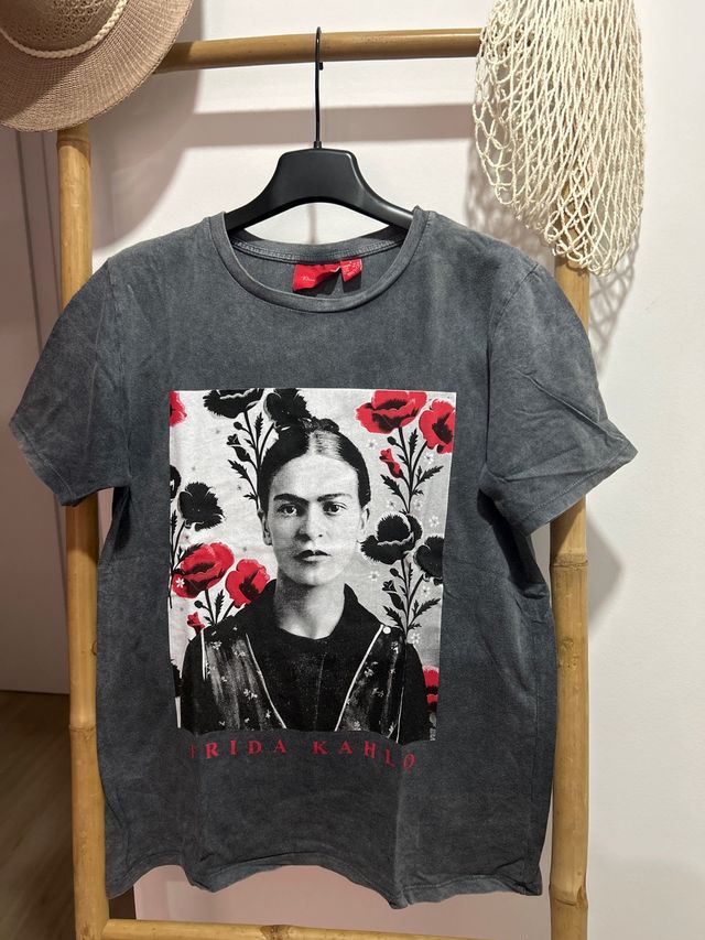 Camiseta Frida Kahlo gris